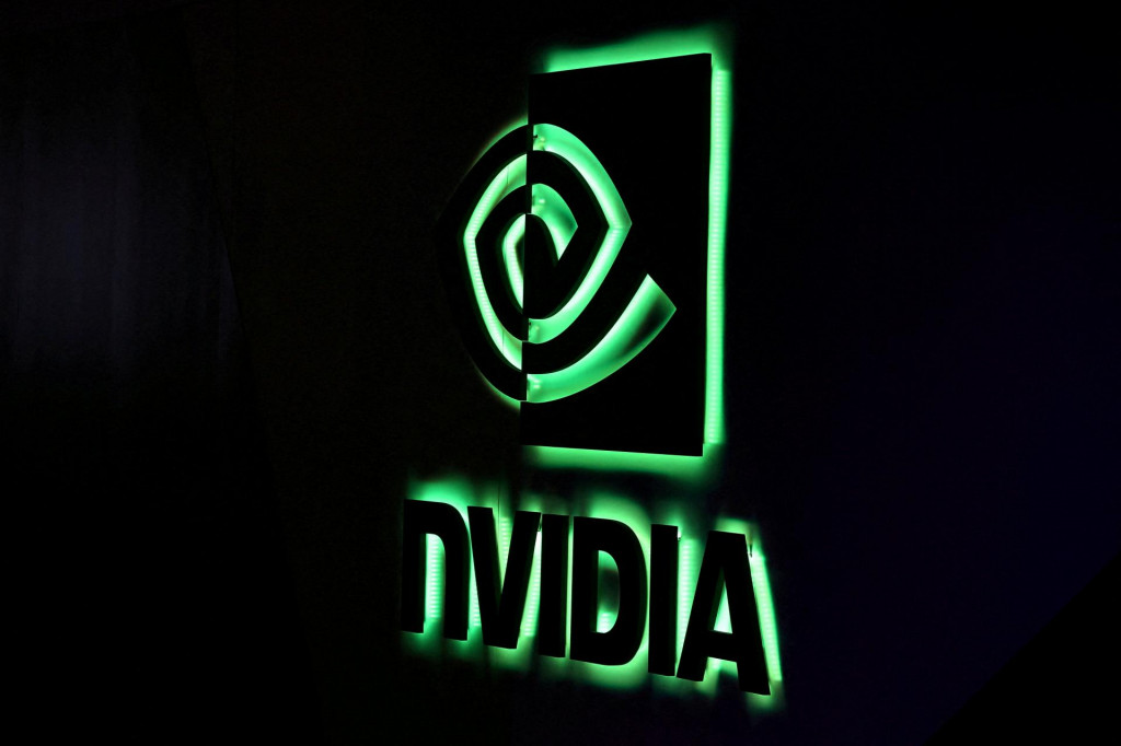 Nvidia v poslednej dobe ťaží zo silného dopytu po čipoch pre umelú inteligenciu. FOTO: REUTERS