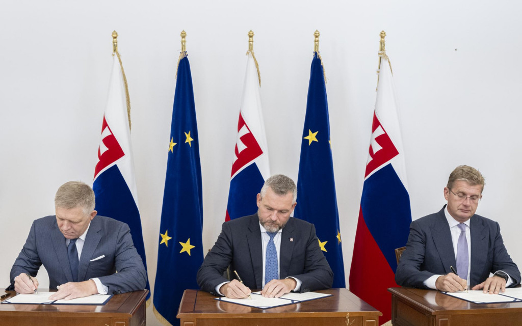 Slovensko bude podľa memoranda dôrazne presadzovať mierové riešenia konfliktov. FOTO: TASR/M. Baumann