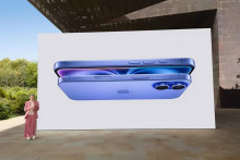 Apple iPhone 16 FOTO: Apple, Mobil.iDNES.cz