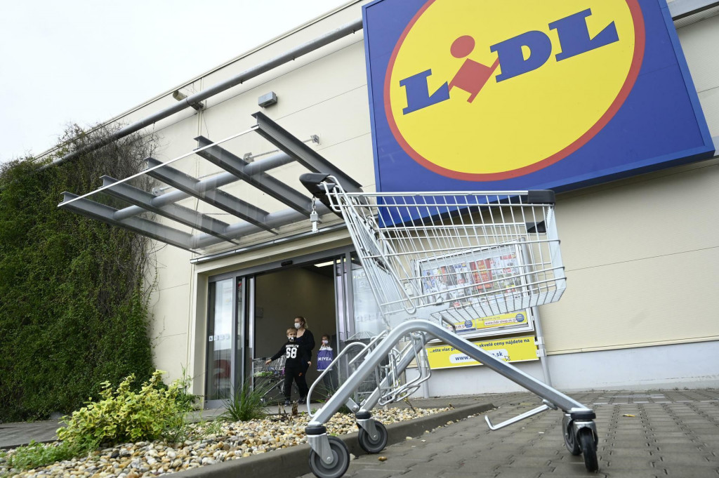 Lidl na našom trhu pôsobí už 20 rokov. FOTO: TASR/R. Stoklasa