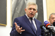 Predseda vlády SR Robert Fico (Smer-SD) absolvoval regionálny výjazd v Handlovej. FOTO: TASR