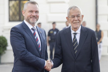 Prezident Peter Pellegrini a rakúsky spolkový prezident Alexander Van der Bellen. FOTO: TASR/Martin Baumann