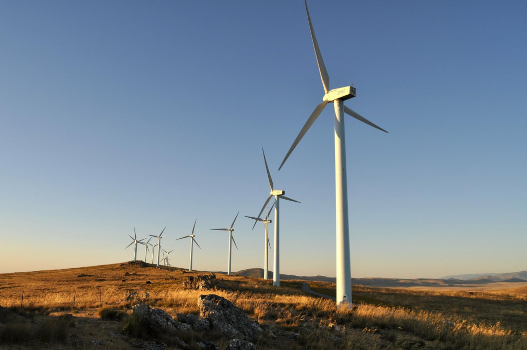 Veterná energia predbehla plyn a stala sa druhým najväčším zdrojom elektrickej energie v EÚ za jadrovou energiou. FOTO: TASR/Sinc