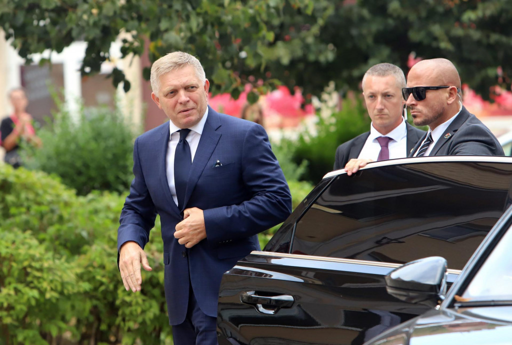 Na snímke predseda vlády SR Robert Fico v Handlovej 6. septembra 2024.

FOTO: TASR/J. Krošlák