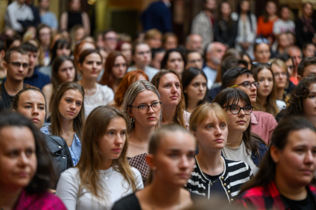 Na snímke študenti počas otvorenia 106. akademického roka na Univerzite Komenského (UK) v Bratislave.