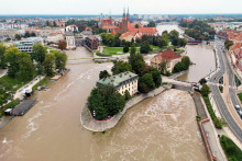 Zaplavené poľské mesto Vroclav. FOTO: Reuters