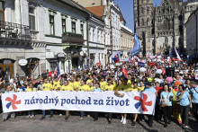 Národný pochod za život na Alžbetinej ulici v Košiciach. FOTO: TASR/Roman Hanc