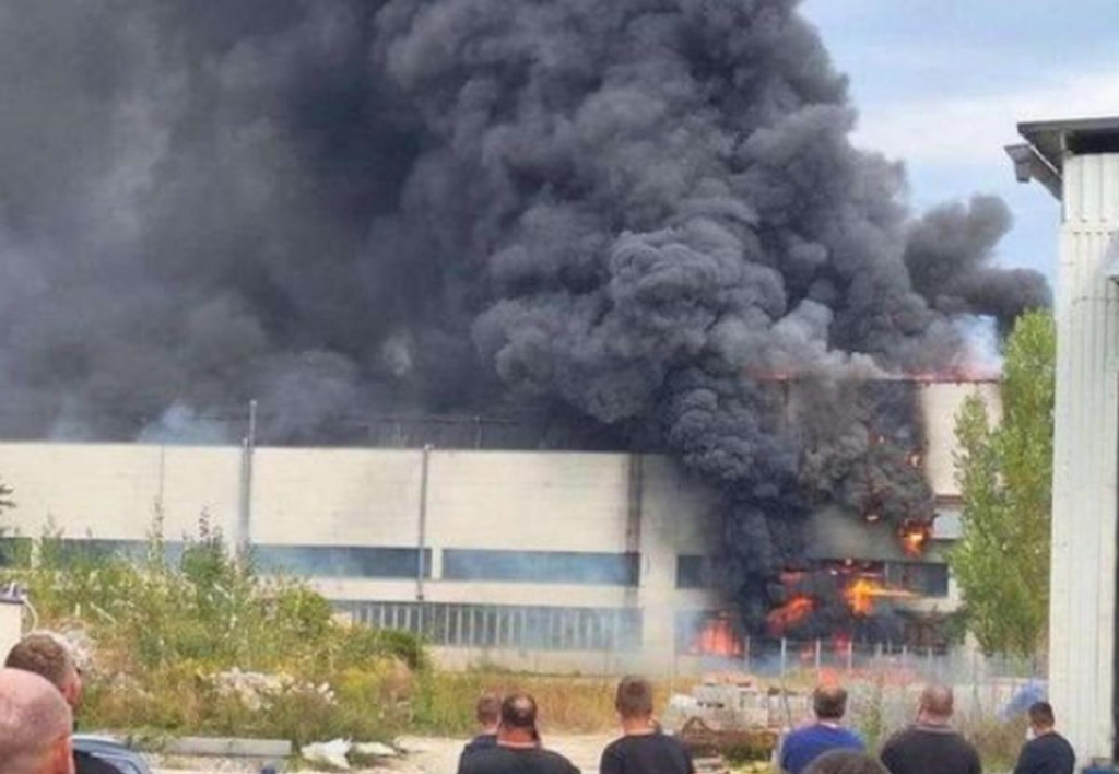 Požiar v Závodoch ťažkého strojárstva v Dubnici nad Váhom. FOTO: mesto