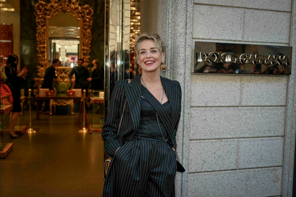 Sharon Stone tvrdí, že single život si užíva a naplno sa venuje sebe.