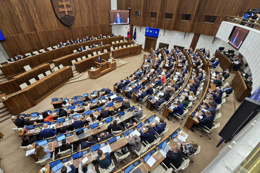 Plénum Národnej rady Slovenskej republiky. FOTO: TASR/Pavel Neubauer