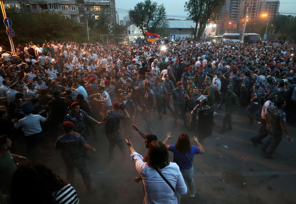 Protest v Jerevane. FOTO: Reuters