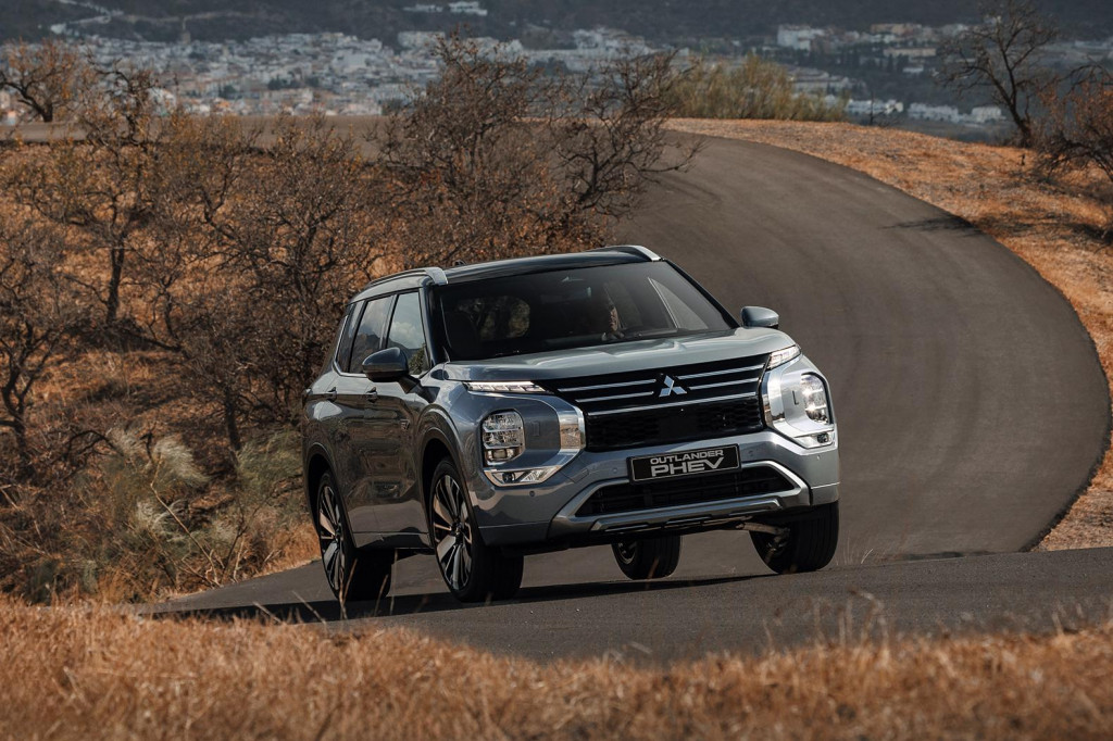 Mitsubishi Outlander PHEV FOTO: Mitsubishi