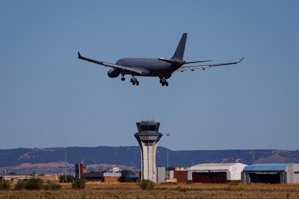 V sobotu by podľa cyperskej tlačovej agentúry CNA mala prebehnúť aj evakuácia 500 austrálskych občanov, ktorí budú do Austrálie evakuovaní cez Cyprus. FOTO: REUTERS