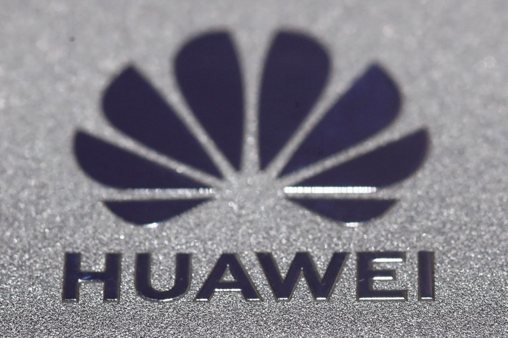 Logo spoločnosti Huawei FOTO: REUTERS