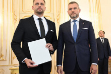 Prezident Peter Pellegrini a Kamil Šaško. FOTO: TASR/Martin Baumann