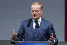 Poľský premiér Donald Tusk. FOTO: TASR/AP