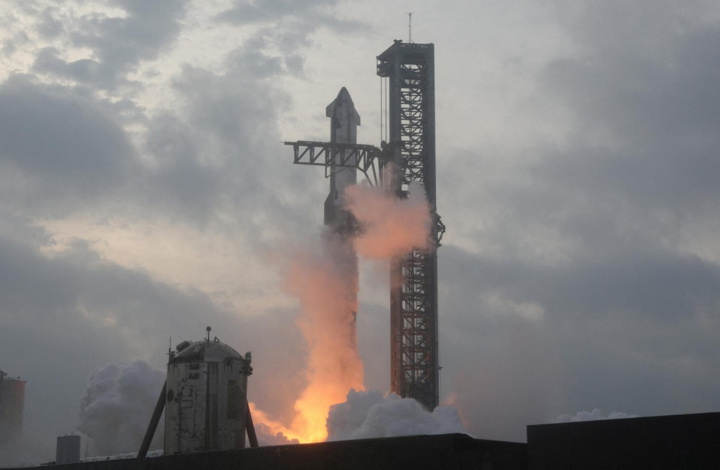 Kozmická loď Starship novej generácie od SpaceX. FOTO: Reuters