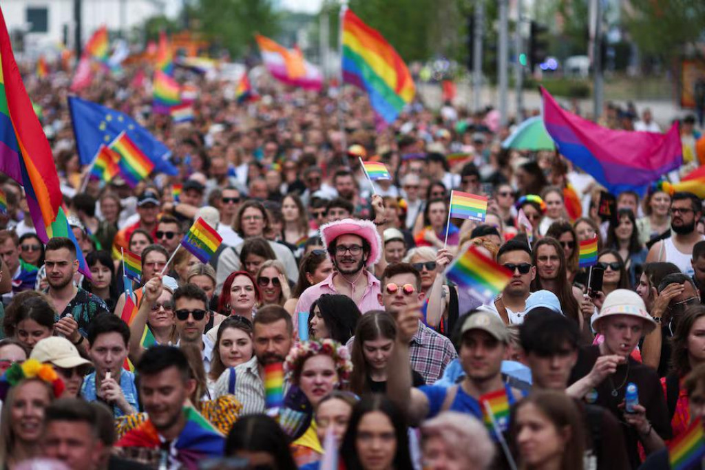 Poľsko zverejnilo zákon o občianskom partnerstve ako podporu pre LGBT páry. FOTO: Reuters