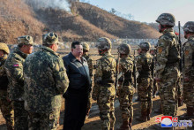 Pchjongjang v posledných rokoch utužil vojenské vzťahy s Moskvou. FOTO: Reuters