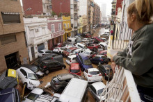 Bleskové povodne spôsobili skazu vo Valencii. FOTO: TASR/AP