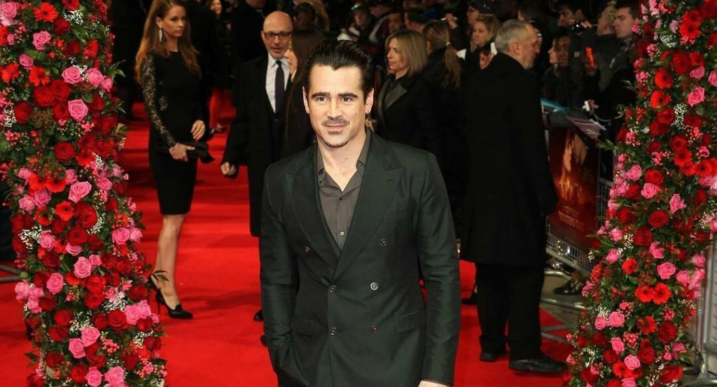 Colin Farrell odbehol maratón so ženou na vozíku.