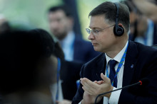 Lotyšský kandidát na eurokomisára a doterajší podpredseda Európskej komisie Valdis Dombrovskis. FOTO: Reuters