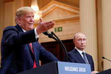 Donald Trump a Vladimir Putin v roku 2018. FOTO: Reuters