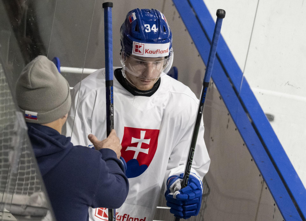 Slovenský hokejový reprezentant Peter Cehlárik. FOTO: TASR/Martin Baumann