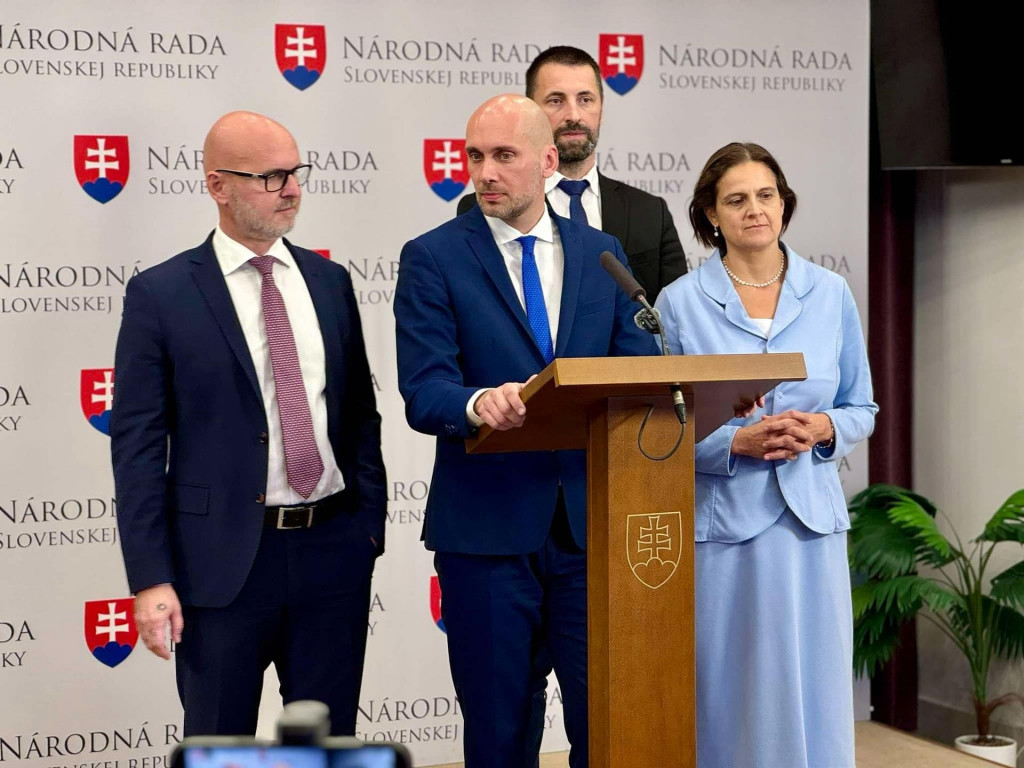 Poslanci za SaS. FOTO: HN/Akos Cs&eacute;pl&ouml;