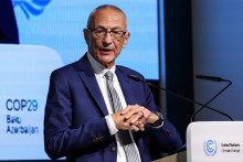 Americký vyslanec pre klímu John Podesta. FOTO: Reuters