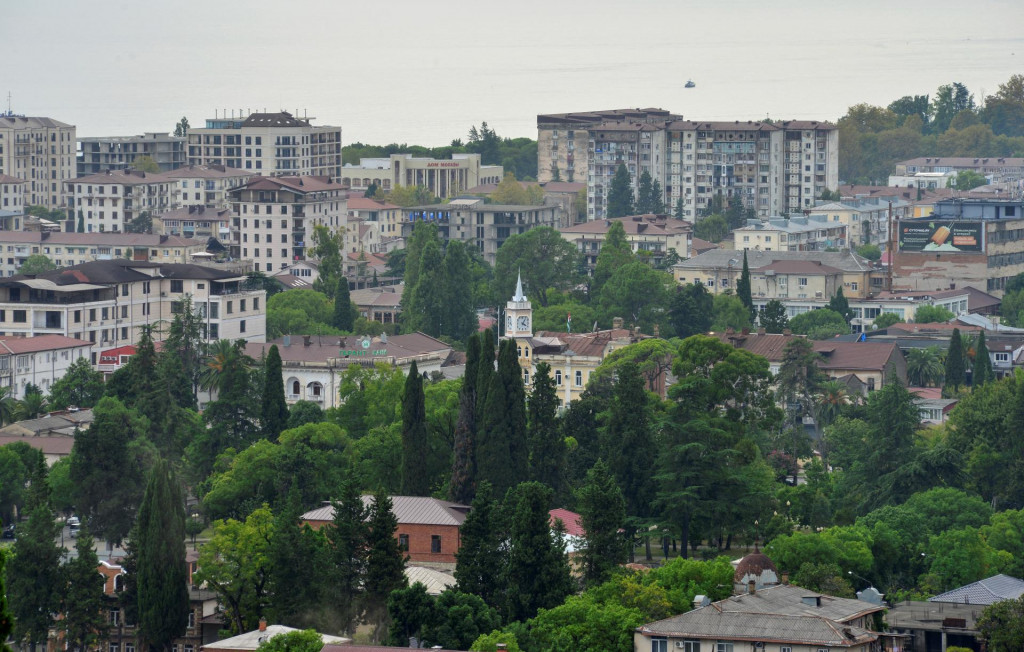 Čiernomorský prístav Suchumi, hlavné mesto gruzínskeho odštiepeneckého regiónu Abcházsko. FOTO: Reuters