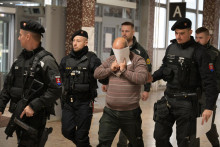 Obvinený policajt na Mestskom súde v Košiciach. FOTO: TASR/František Iván