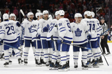 Víťazný gól a obrat Maple Leafs z 1:3 zariadil v 65. minúte John Tavares. FOTO: REUTERS