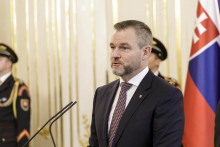 Na snímke prezident SR Peter Pellegrini počas príhovoru k novovymenovaným sudcom po slávnostnom akte vymenovania 15 sudcov všeobecných súdov a štyroch sudcov správneho súdu v Prezidentskom paláci 26. novembra 2024 v Bratislave. FOTO TASR - Dano Veselský *** Local Caption *** príhovor FOTO: Dano Veselský