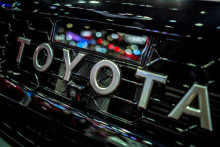 Značka Toyota vrátane Lexusu zaznamenala pokles globálneho predaja o 1,5 percenta na 8 333 341 vozidiel. FOTO: Reuters