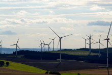 Nemecko sa snaží posilniť domáci priemysel veternej energie. FOTO: Reuters