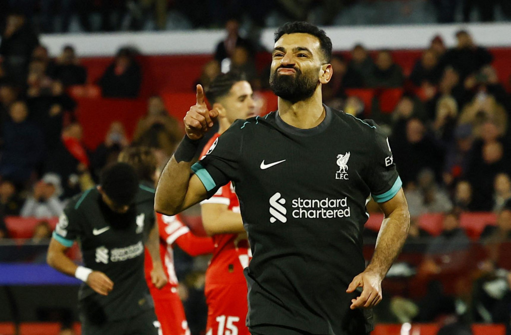 Mohamed Salah z Liverpoolu oslavuje gól. FOTO: REUTERS