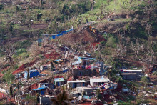 Škody na Mayotte po prechode cyklónu Chido sú podľa ministerstva vnútra veľké. FOTO: Reuters