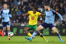 Africký legionár Erick Bile exceloval aj v šlágri jesene, keď tiež vďaka jeho výkonu domáci Žilinčania dokázali zdolať bratislavský Slovan. FOTO: TASR/D. Stehlík