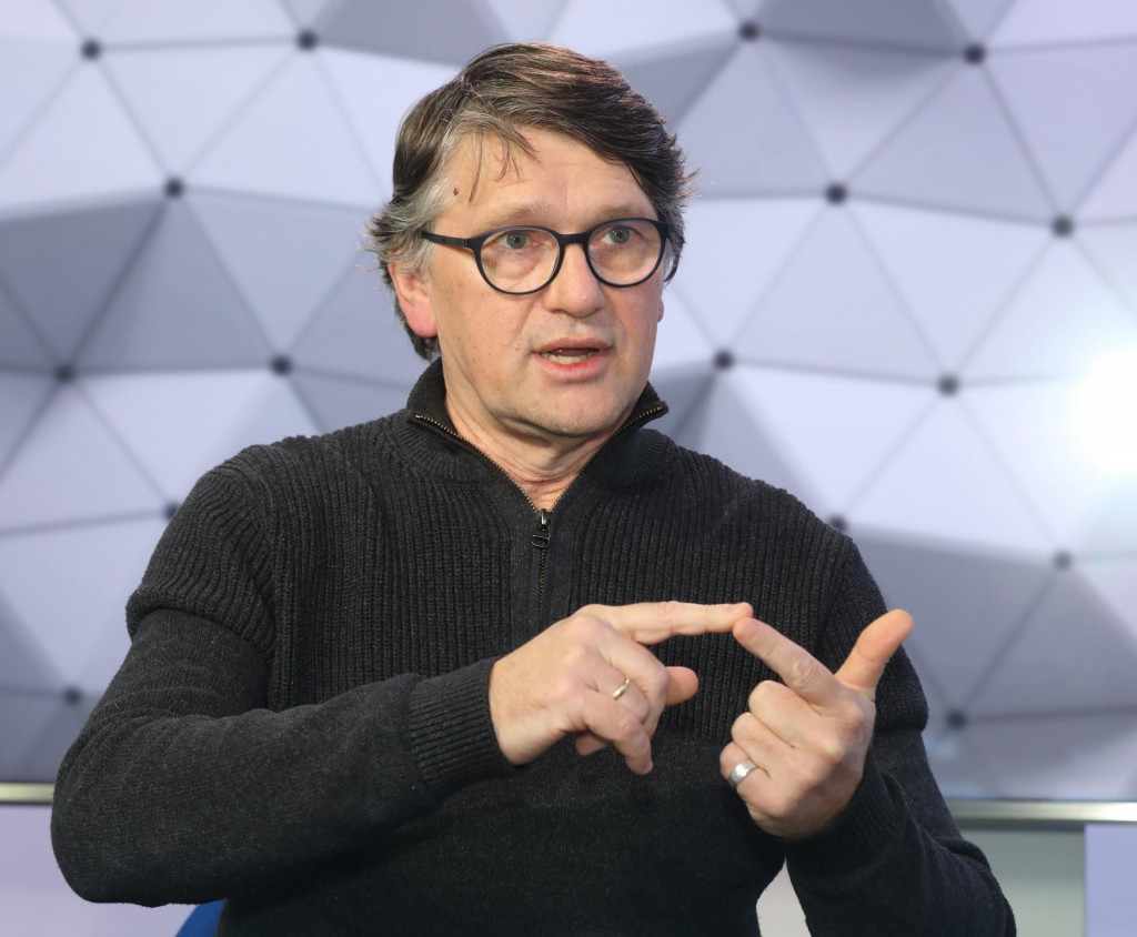 Marek Maďarič pôsobil za Smer ako minister kultúry desať rokov.