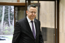 Minister financií Ladislav Kamenický podnikateľov nepotešil najmä zavedením transakčnej dane.  FOTO:TASR/P. Neubauer