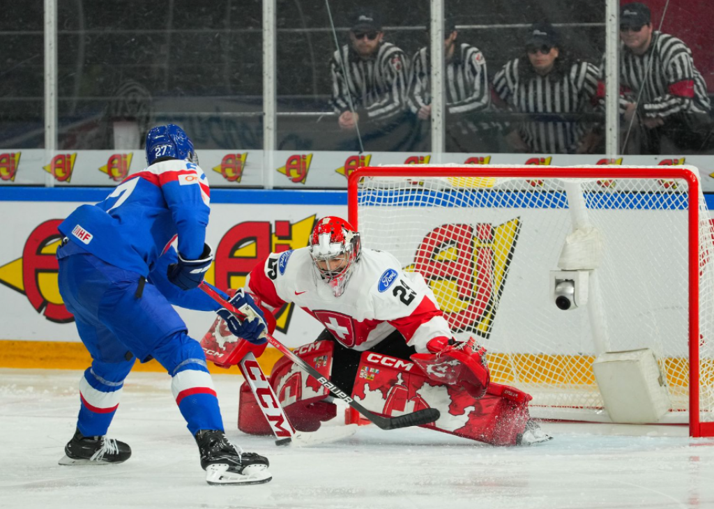 Zápas Slovensko - Švajčiarsko. FOTO: IIHF