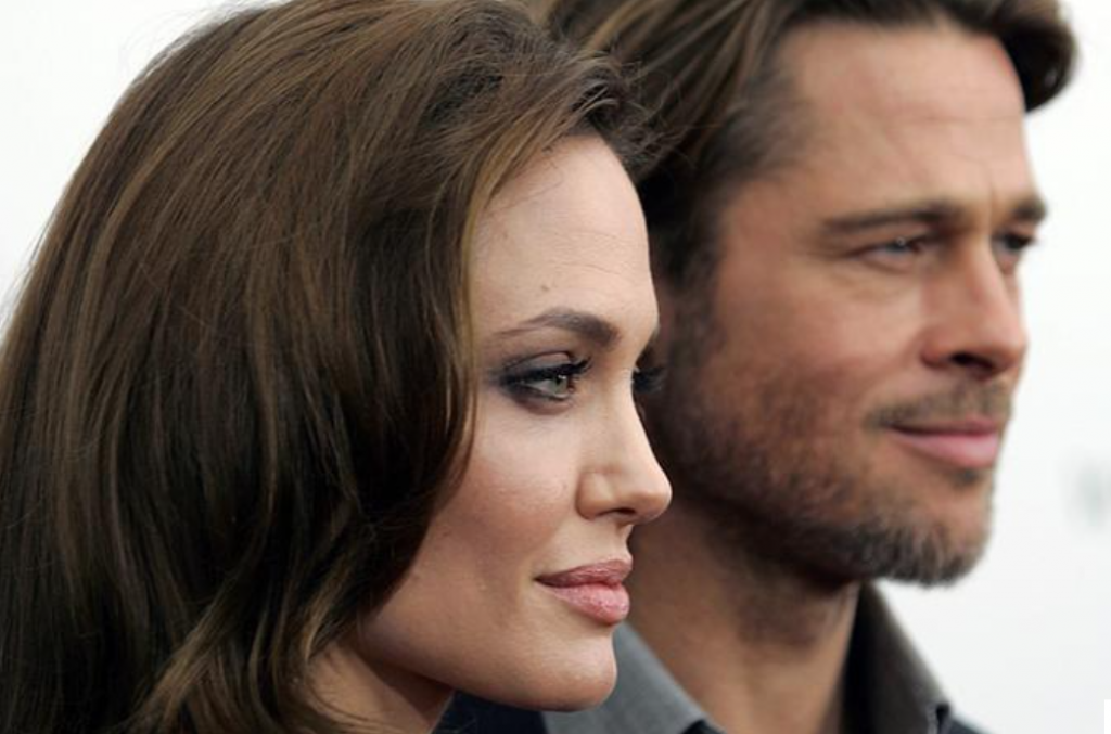 Angelina Jolieová a Brad Pitt. FOTO: Reuters/carlo Allegri