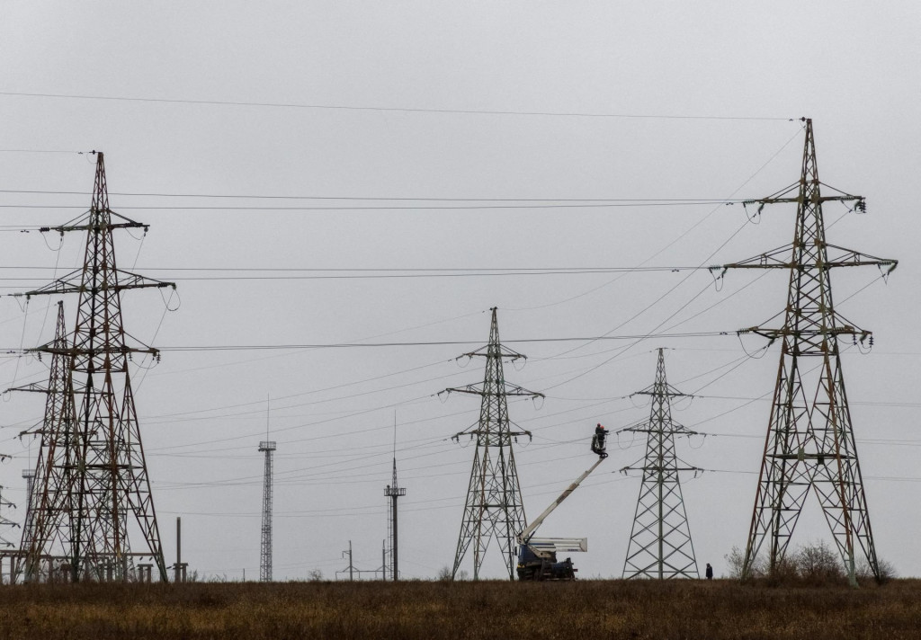 Poľsko je pripravené predávať Ukrajine viac elektriny, ak Slovensko preruší svoje dodávky. FOTO: Reuters