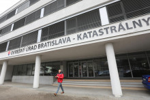 Okresný úrad Bratislava - Katastrálny odbor. FOTO: HN/Peter Mayer