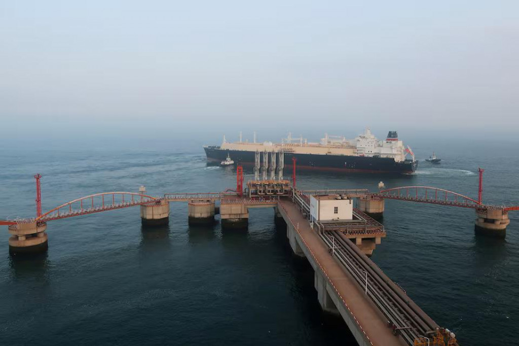 Tanker na skvapalnený zemný plyn (LNG). FOTO: Reuters