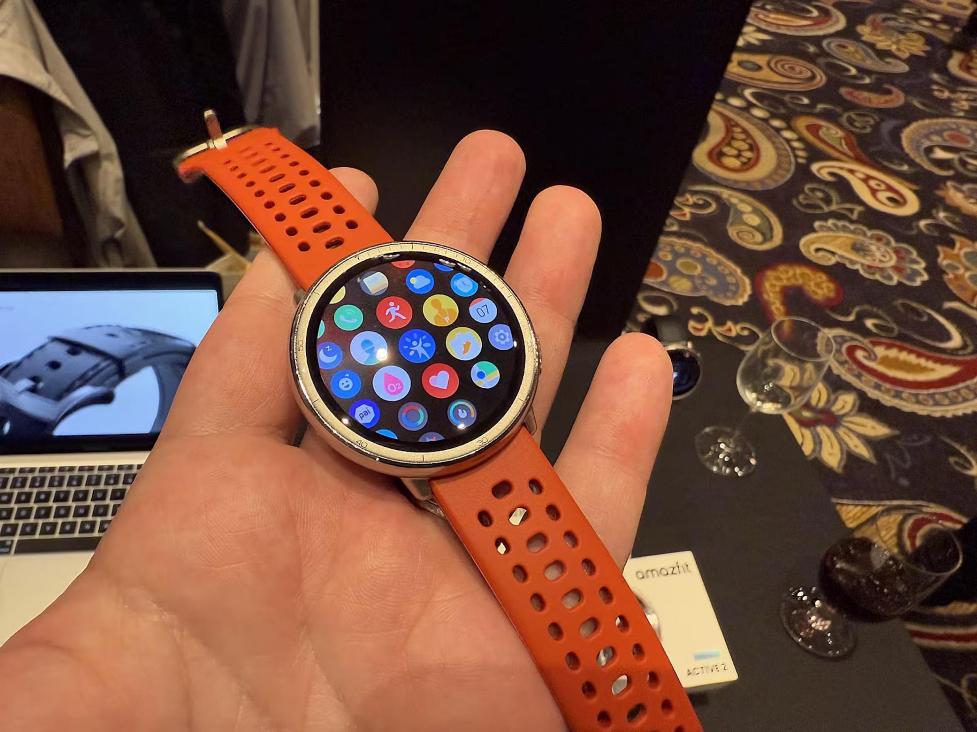 Spoločnosť Amazfit odhalila na veľtrhu CES v Las Vegas nové múdre hodinky, ktoré nás príjemne prekvapili. Veľa totiž nestoja a vedia toho prekvapivo veľa.
