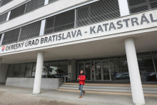 Okresný úrad Bratislava - Katastrálny odbor (Ružová dolina) kataster, Bratislava FOTO: Peter Mayer/Mafra