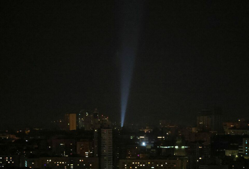 Ukrajinské úrady vyhlásili letecký poplach pre celú krajinu. FOTO: Reuters