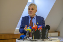 Komisár pre deti Jozef Mikloško. FOTO: TASR/Veronika Mihaliková